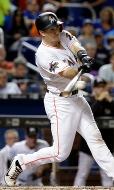 Realmuto homers, knocks in 3 in Marlins' 7-4 win over Reds (Jul 28, 2017)